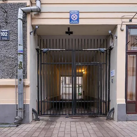 Pet-friendly In The Very Heart Of Dzīvoklis